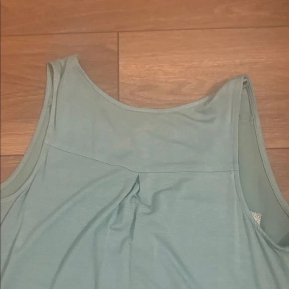 Fortune and Ivy Teal Sleeveless Button-Down Blouse - Picture 5 of 5